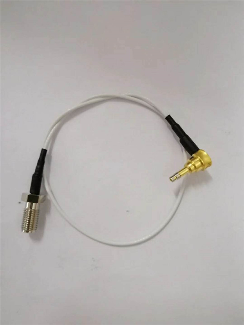 射频同轴电缆在微波连接器25G通信功率信号