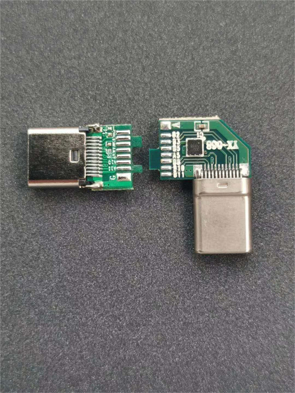 Usb3.1侧立式C型连接器注塑USB C型