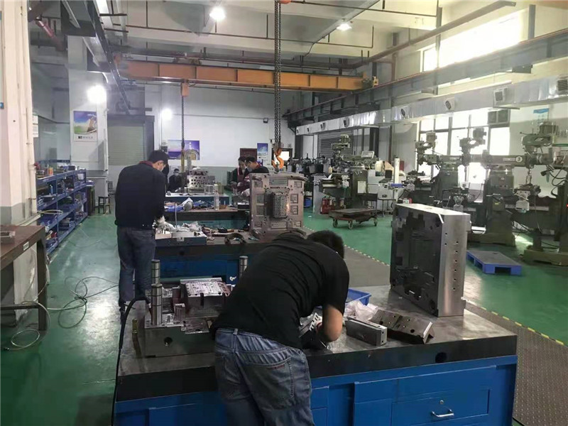 医疗设备精密注塑壳模具制造医疗连接器