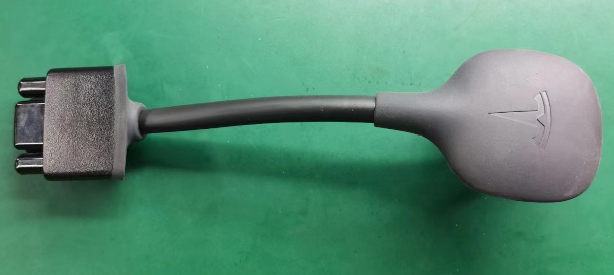 特斯拉三角叉电源高压大电流充电电缆