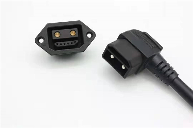 工业电池2+6储能包储能集装箱连接器30a